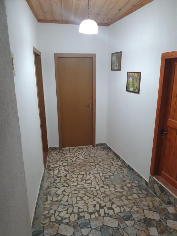 Santa Room-Old Bazaar Center-Gjirokastër Dış mekan fotoğraf